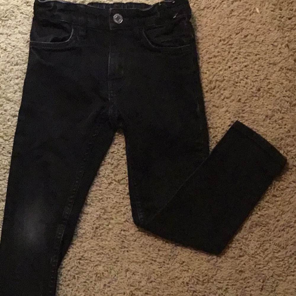 Boys size 5-6Y H&M black skinny jeans